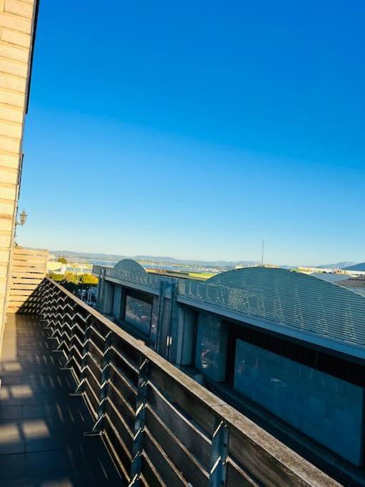 Luminoso Atico Con Terraza Apartment Santander Exterior photo